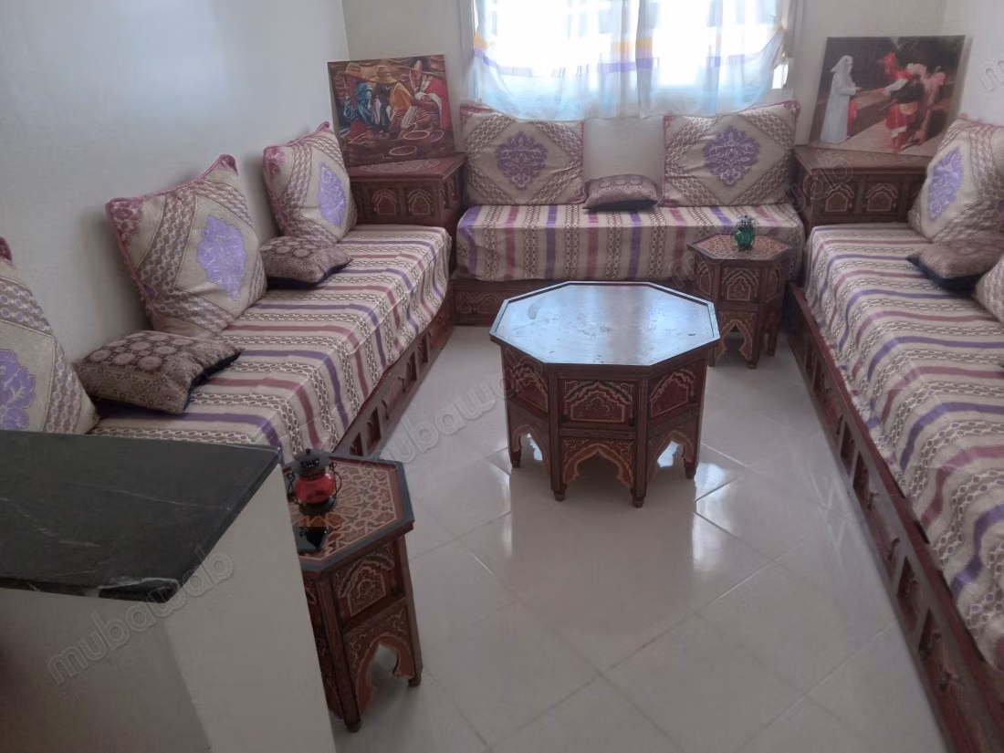 Appartement à vendre à Martil. Superficie 49 m². Porte solide et système de double vitrage