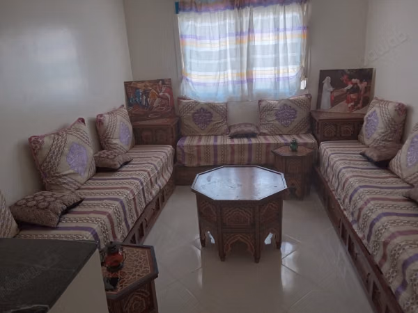 Appartement à vendre à Martil. Superficie 49 m². Porte solide et système de double vitrage