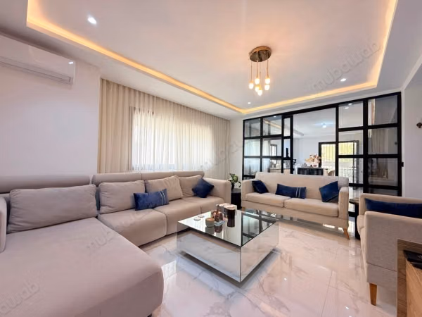 À vendre, un étage de villa S3