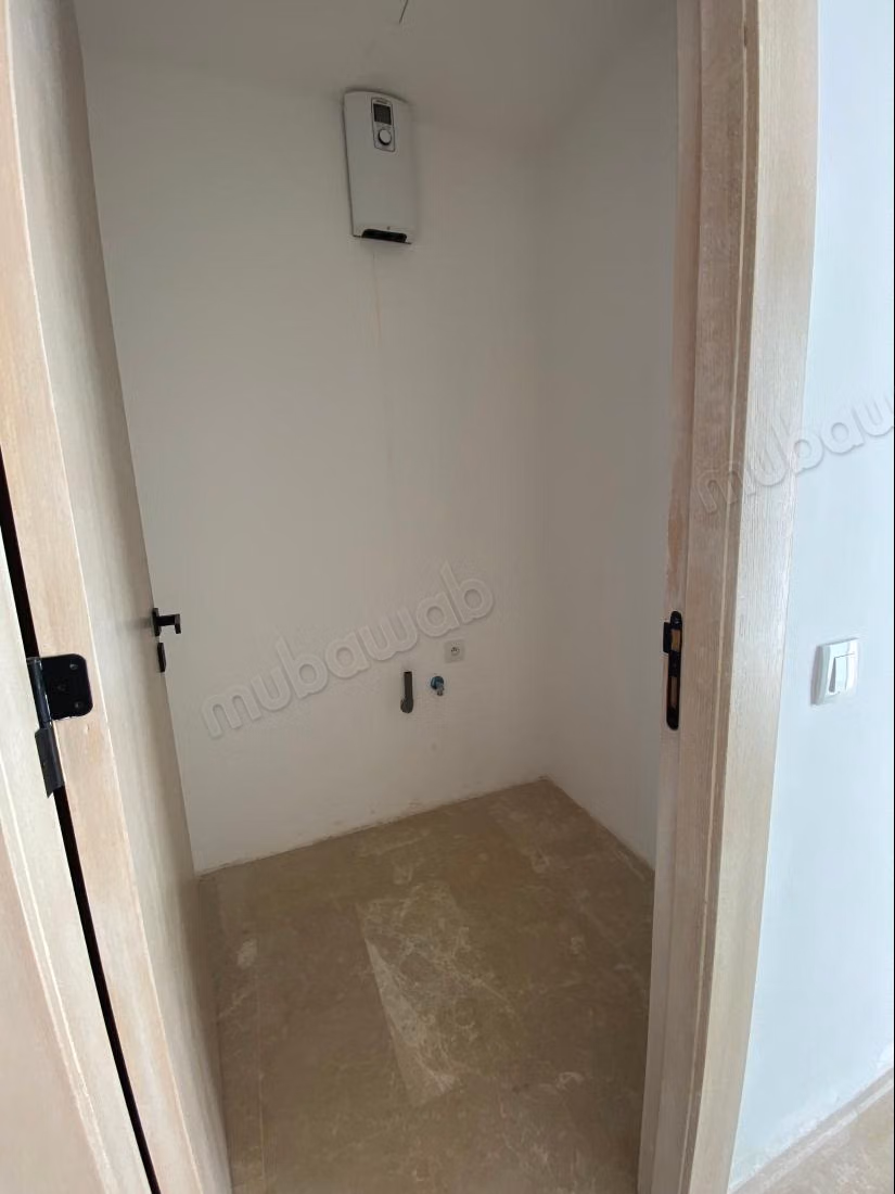 Vente d'un bel appartement à Bourgogne Ouest. 2 belles chambres. Service de concierge et climatisation