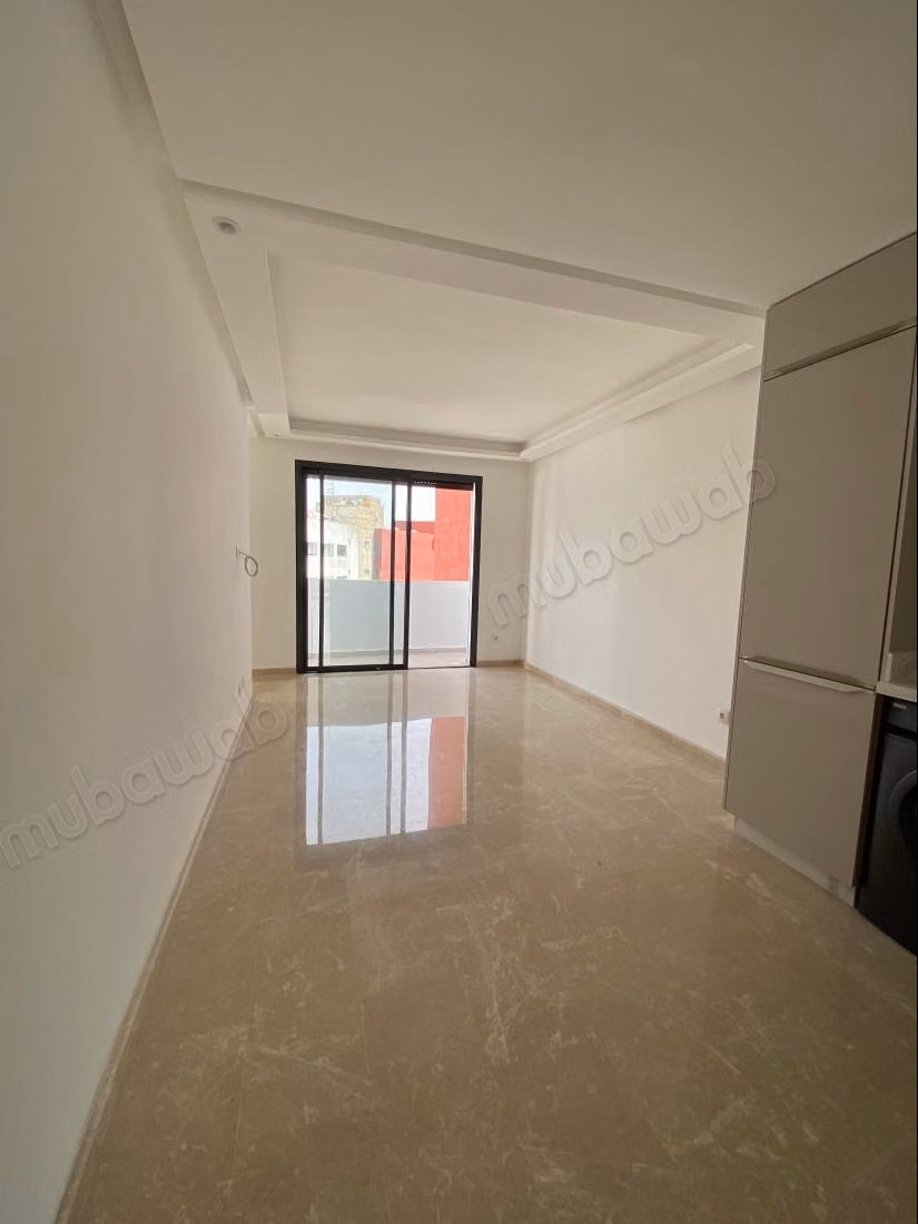 Vente d'un bel appartement à Bourgogne Ouest. 2 belles chambres. Service de concierge et climatisation