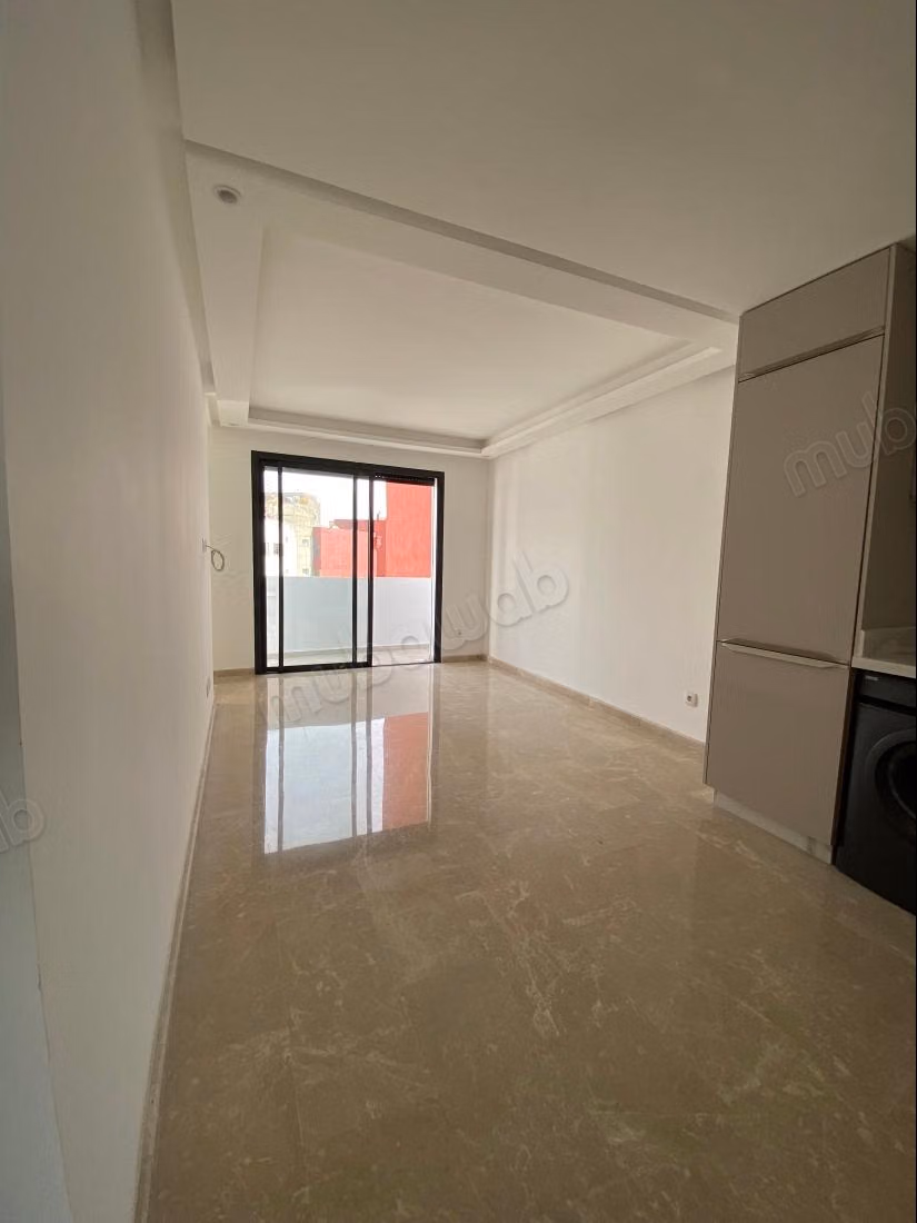 Vente d'un bel appartement à Bourgogne Ouest. 2 belles chambres. Service de concierge et climatisation