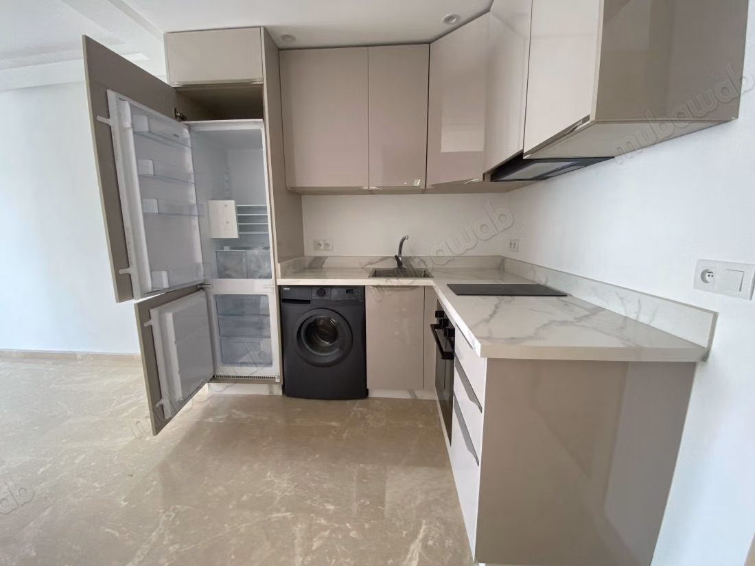 Vente d'un bel appartement à Bourgogne Ouest. 2 belles chambres. Service de concierge et climatisation