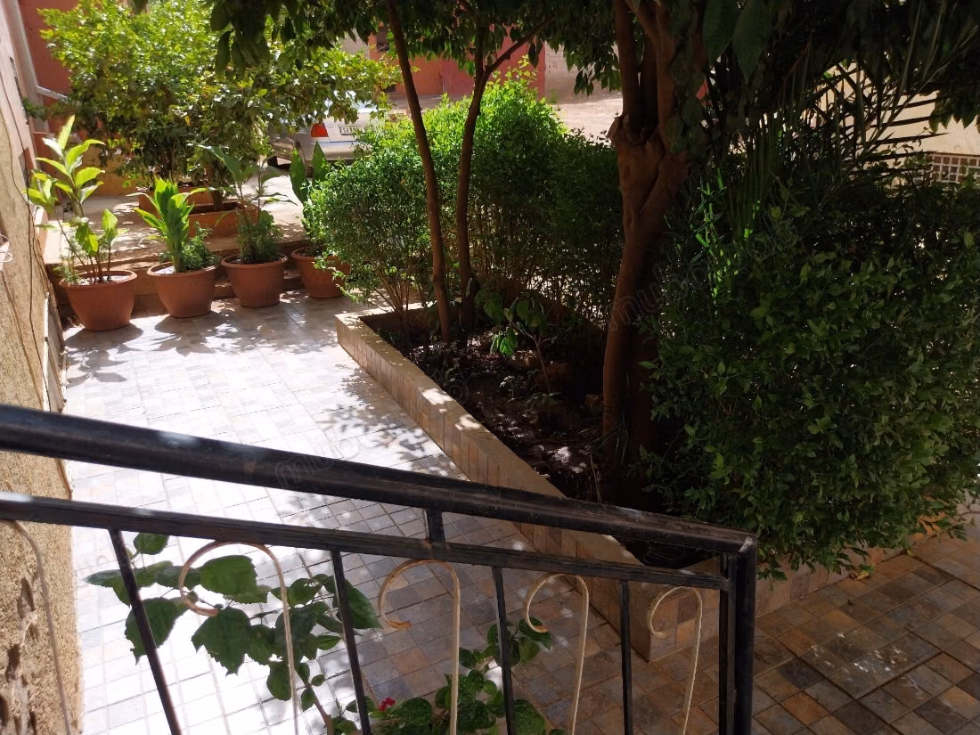 Maison à acheter à Béni Mellal. Surface de 120 m². Bien meublé