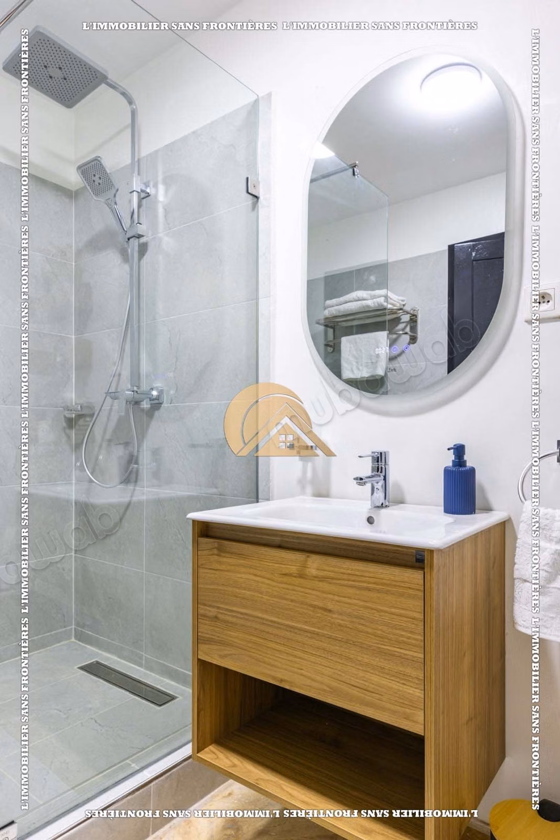 Appartamento arredato di 157 m² in affitto in Via Fès – Piano terra, 1 camera da letto, giardino privato e piscina comune