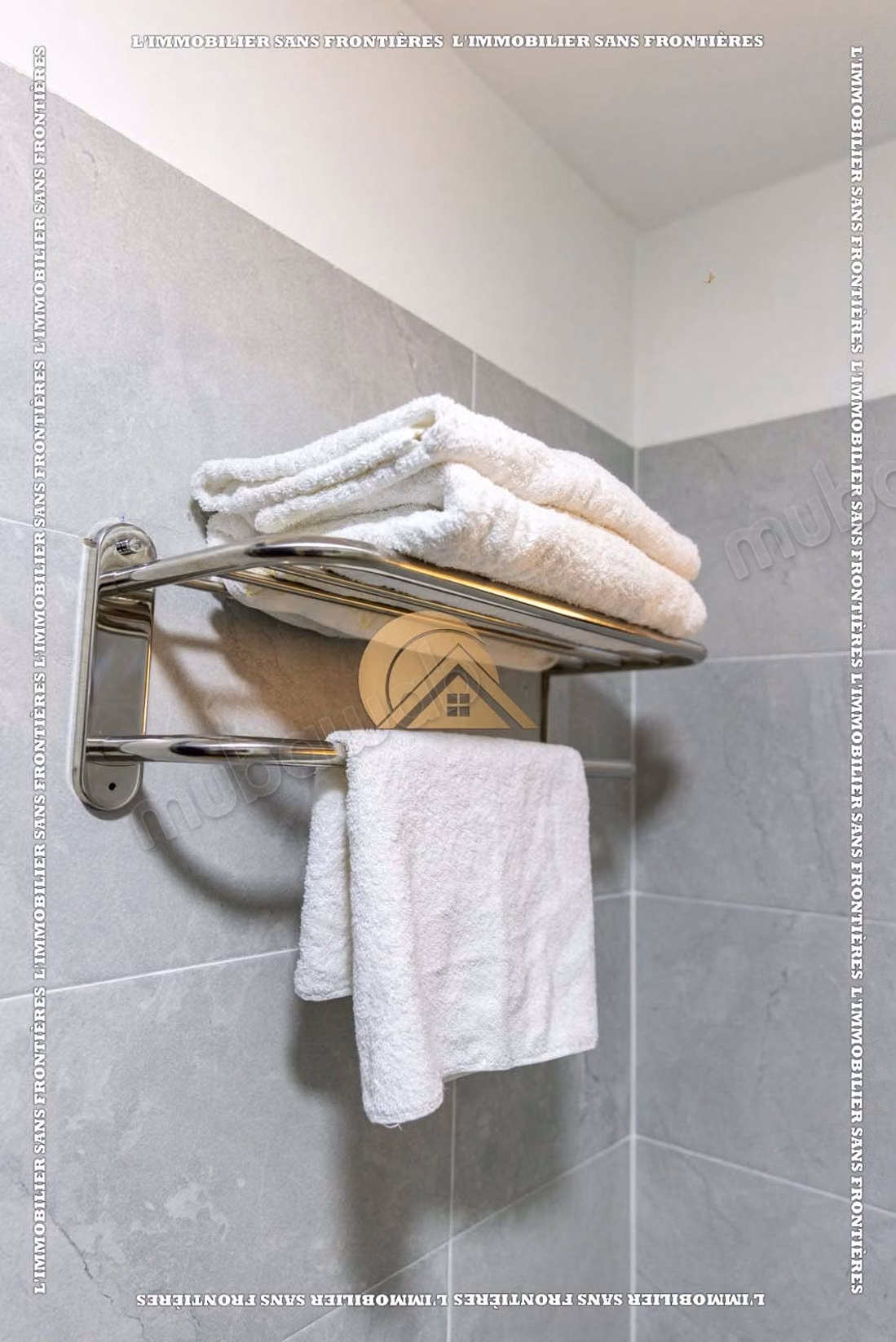 Appartamento arredato di 157 m² in affitto in Via Fès – Piano terra, 1 camera da letto, giardino privato e piscina comune