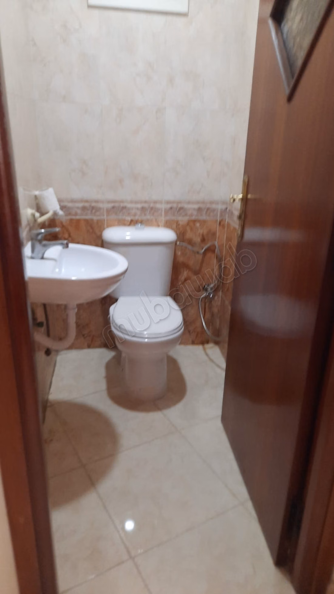Superbe appartement à louer en Hassan Centre Ville. Surface totale 70 m². Ascenseur