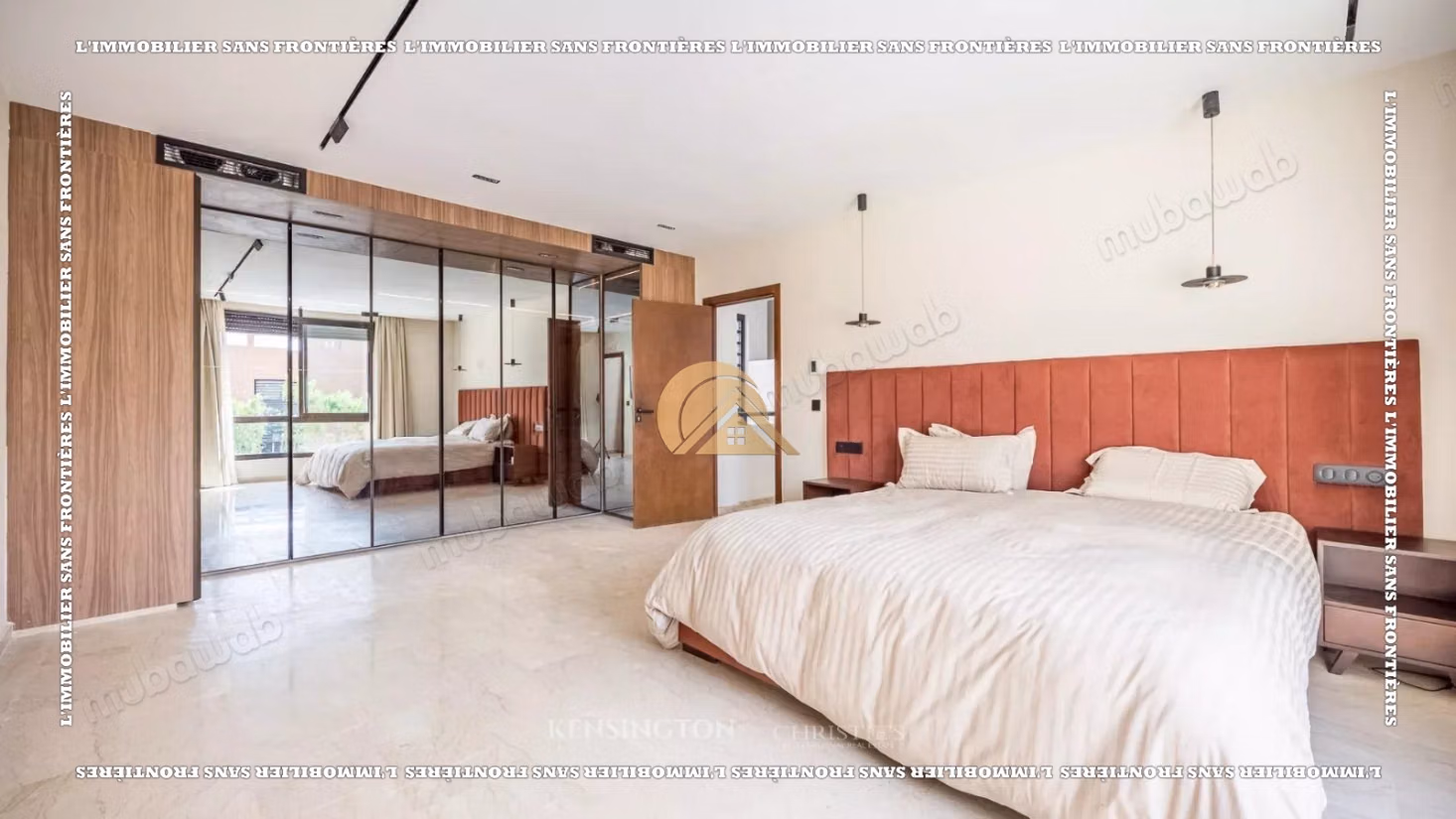 Villa in vendita in un complesso golfistico sicuro a Marrakech - Terreno di 500 m², 3 suite, piscina privata e vista sul golf