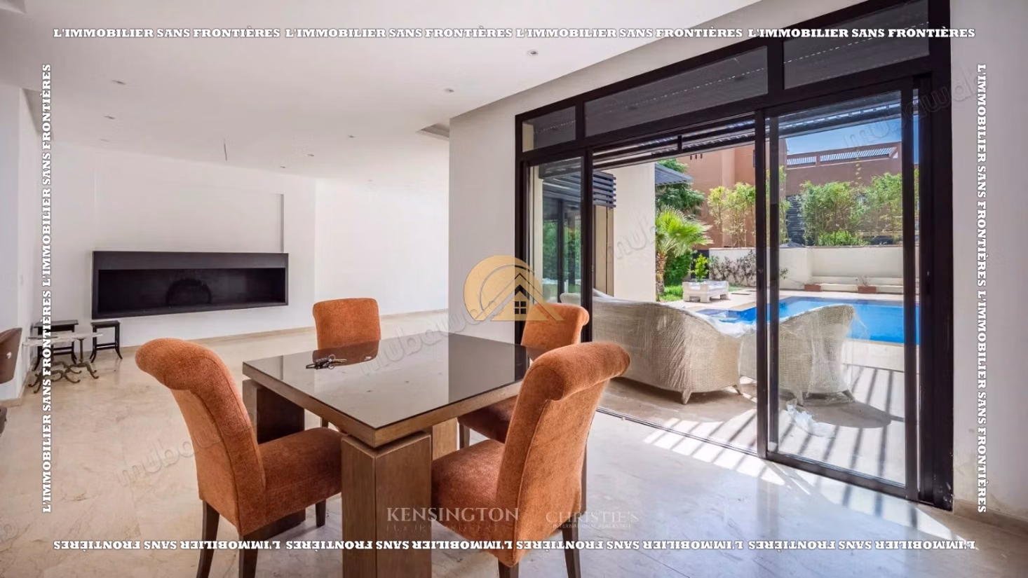 Villa in vendita in un complesso golfistico sicuro a Marrakech - Terreno di 500 m², 3 suite, piscina privata e vista sul golf