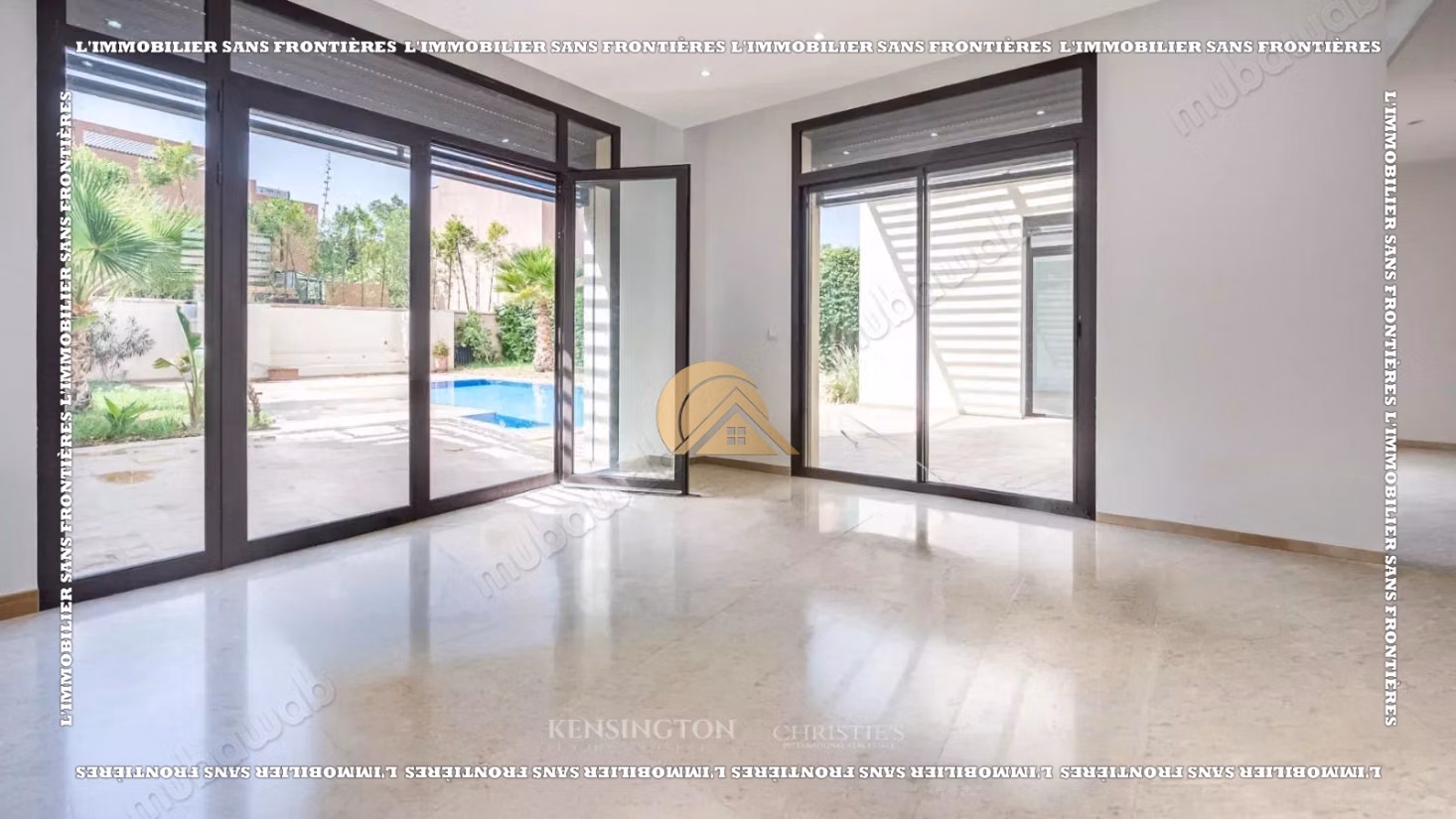 Villa in vendita in un complesso golfistico sicuro a Marrakech - Terreno di 500 m², 3 suite, piscina privata e vista sul golf