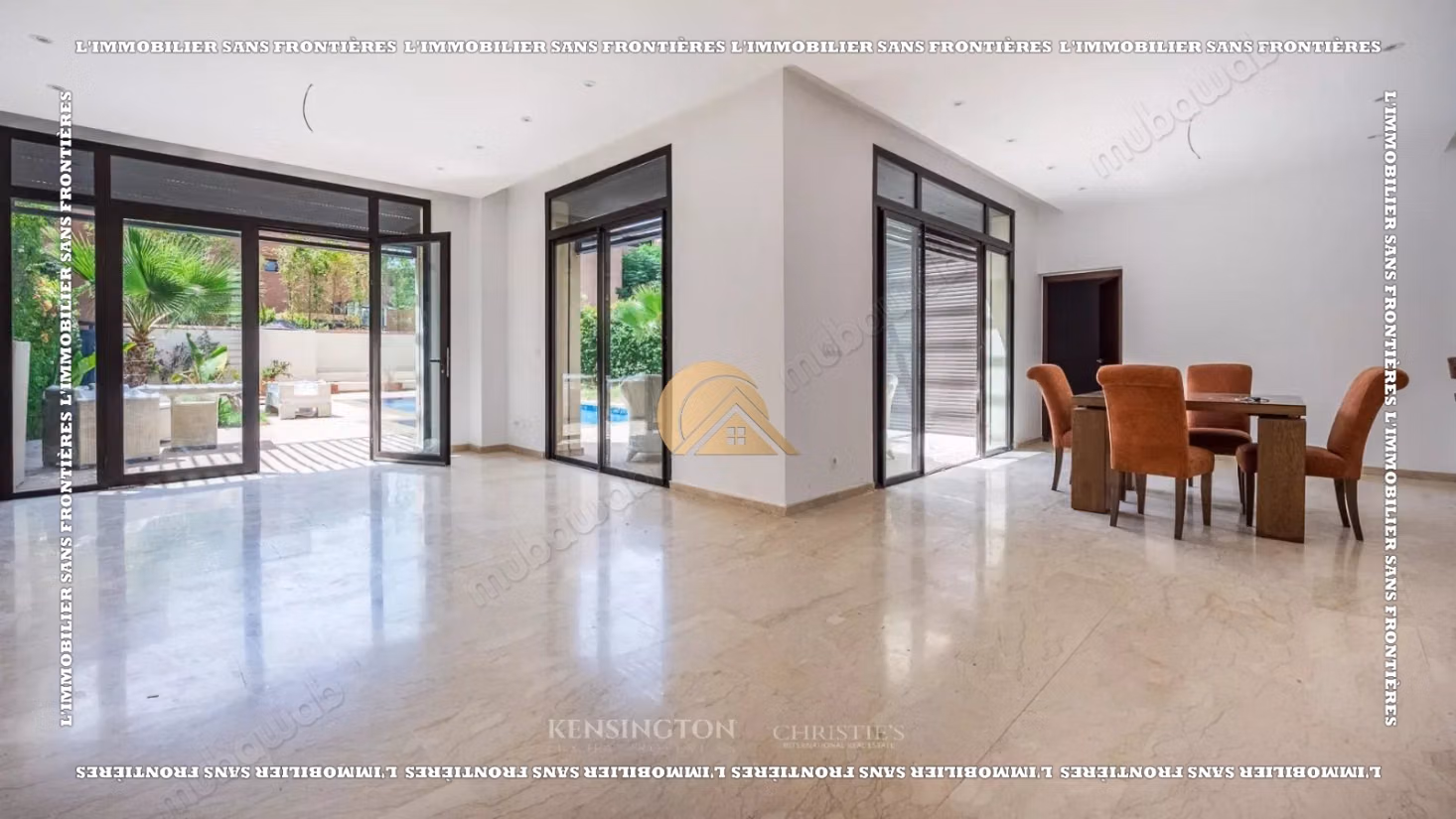 Villa in vendita in un complesso golfistico sicuro a Marrakech - Terreno di 500 m², 3 suite, piscina privata e vista sul golf