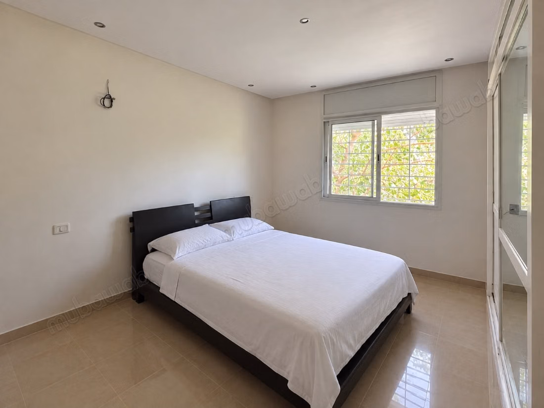 À Louer étage de villa meublé S2 la marsa ville
