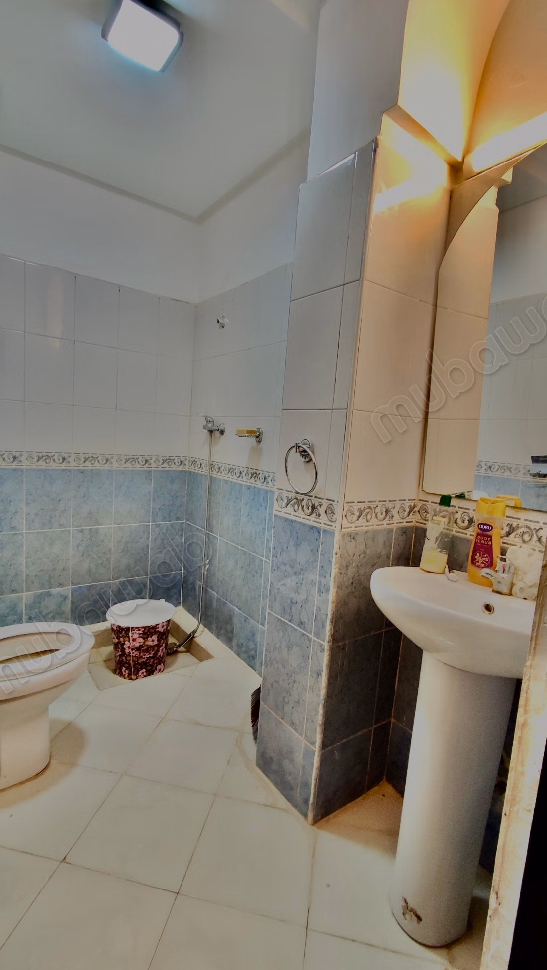 Appartements à louer à Route Casablanca. 
Surface de 64 m². 
Micro ondes