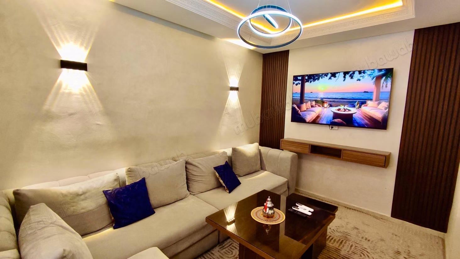 Appartements à louer à Route Casablanca. 
Surface de 64 m². 
Micro ondes