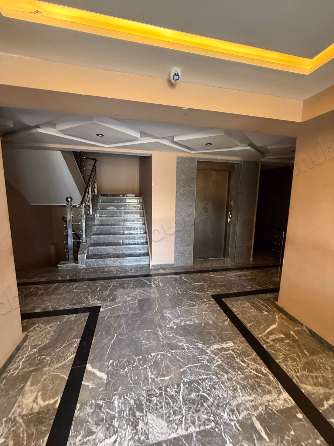 Appartamento in affitto a Hivernage. Superficie 75 m². Arredato
