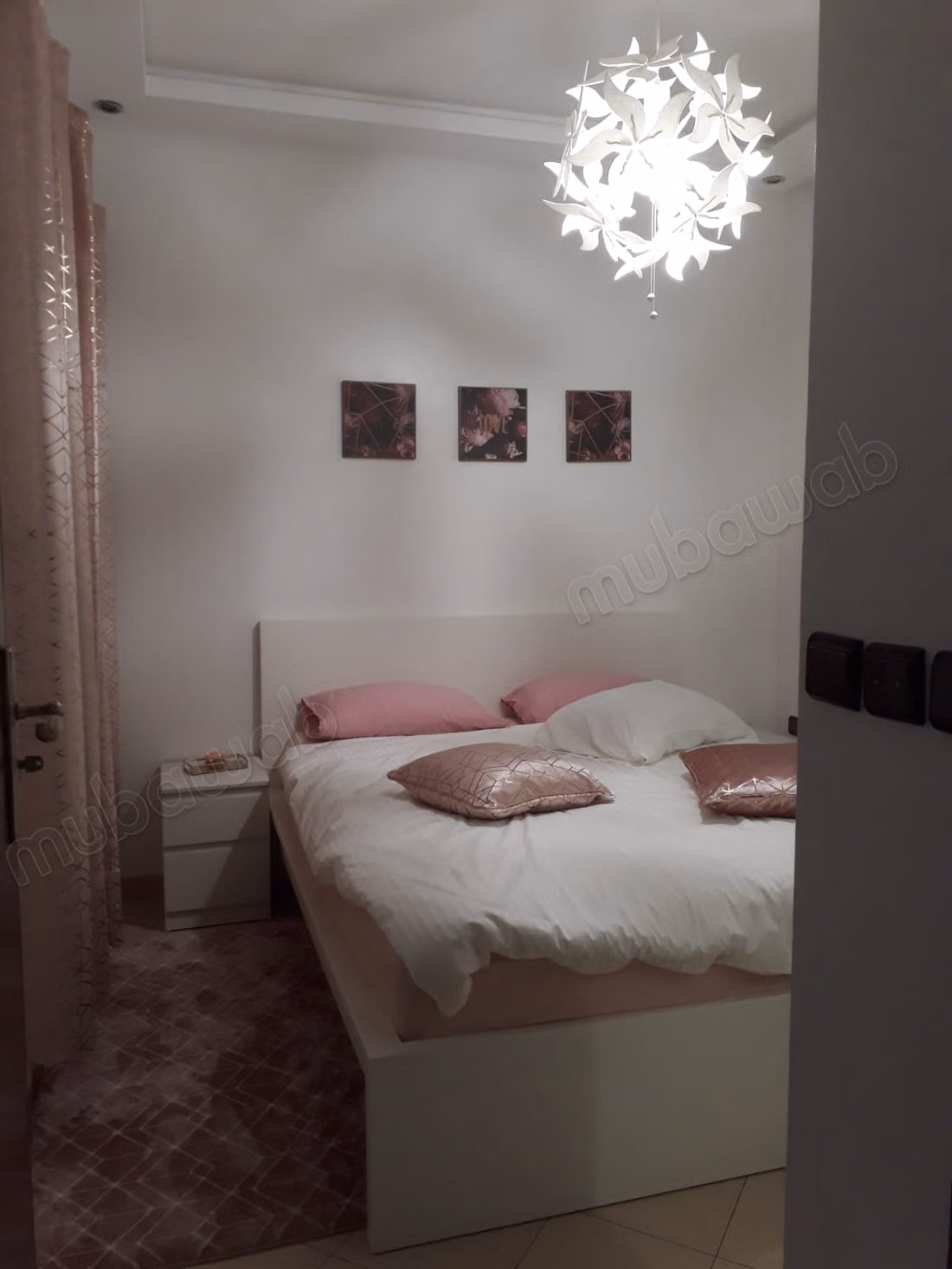 Hermoso apartamento en alquiler en Hay Chrifa. 2 habitaciones agradables. Bien amueblado