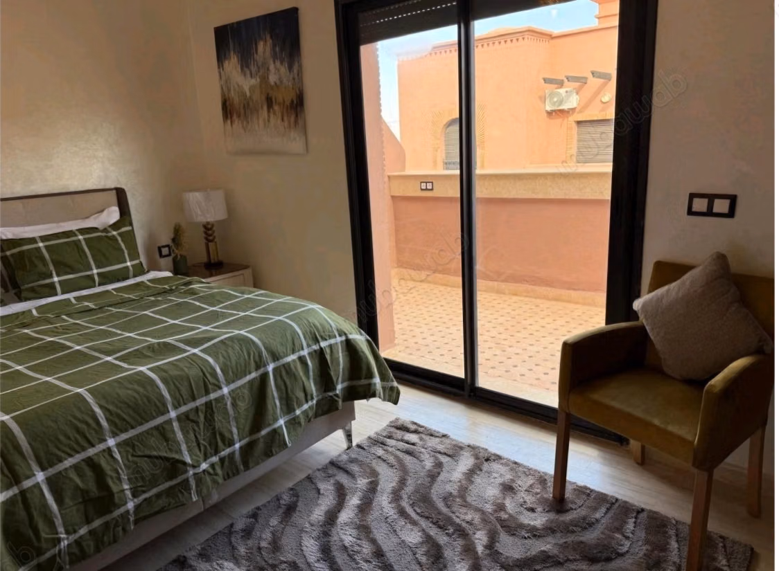 Bella villa moderna a pochi minuti dal centro città