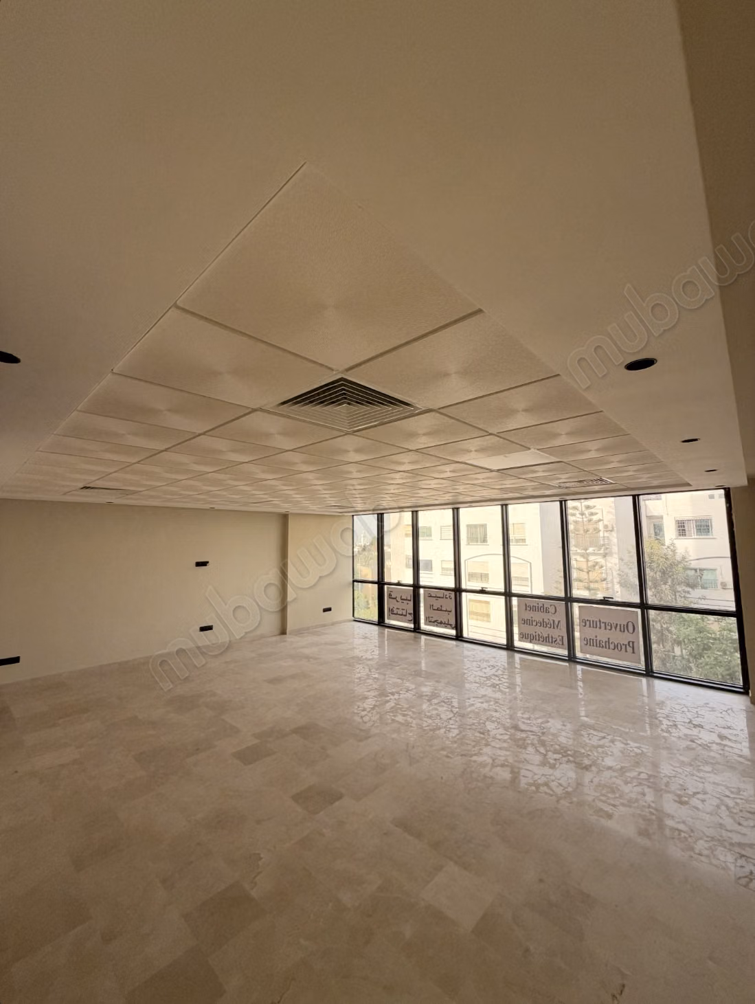Piano Ufficio, Oasis Park Office, California