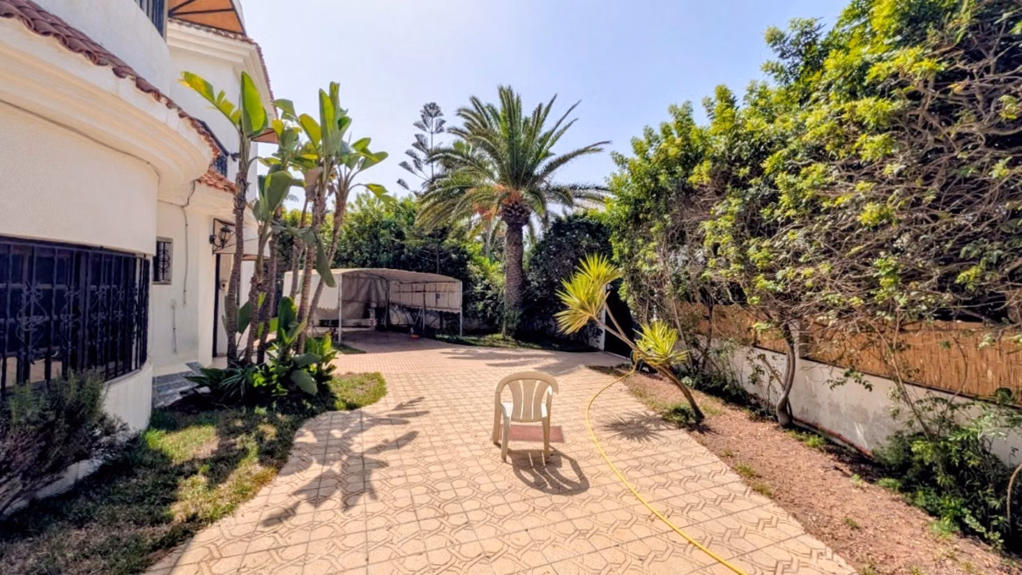 Bella villa di 360M2 in affitto nel quartiere Val D'Anfa, 3 camere