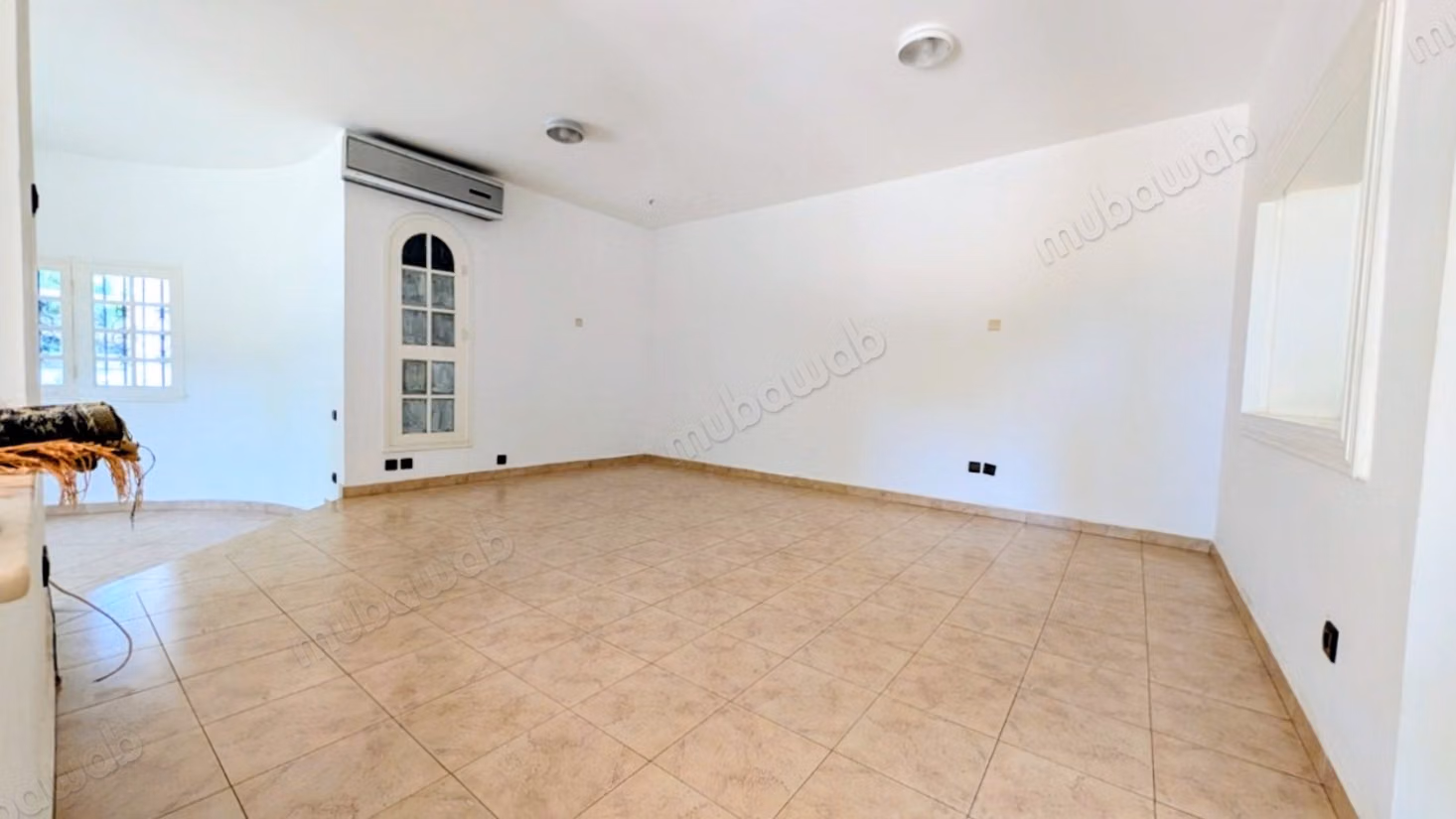 Bella villa di 360M2 in affitto nel quartiere Val D'Anfa, 3 camere