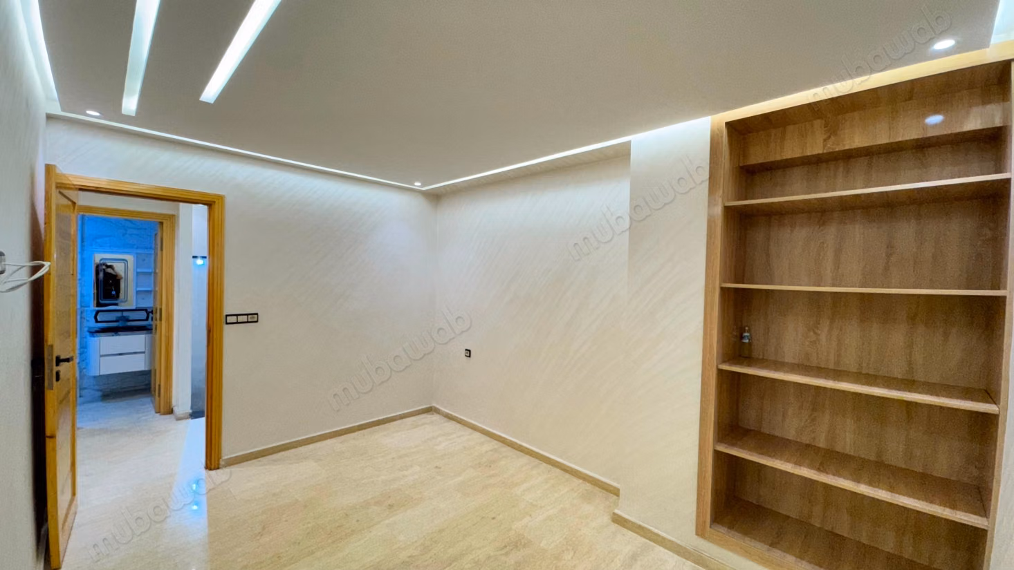 Magnifique duplex à louer à Hay Al Amal, chambres confortables