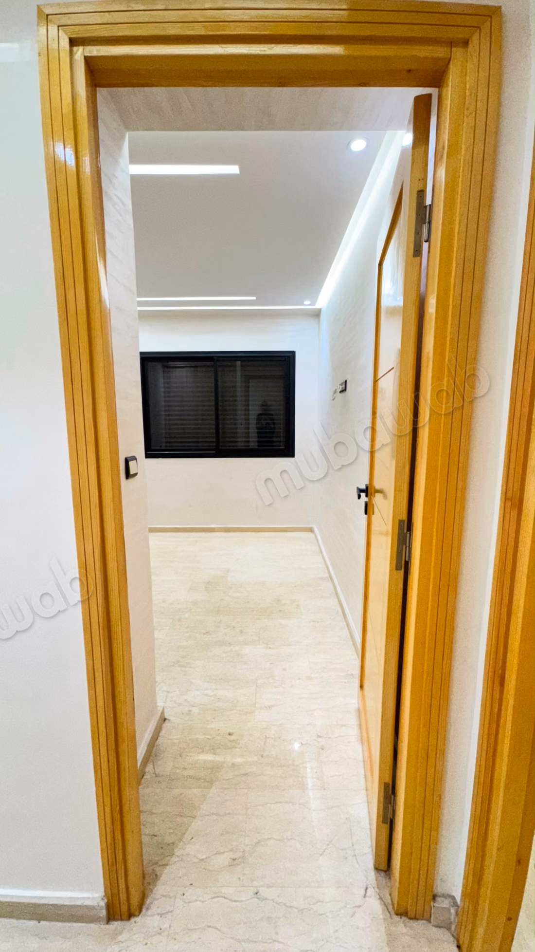 Magnifique duplex à louer à Hay Al Amal, chambres confortables