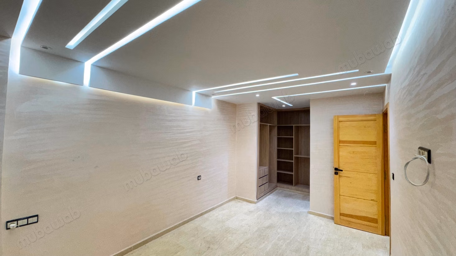 Magnifique duplex à louer à Hay Al Amal, chambres confortables