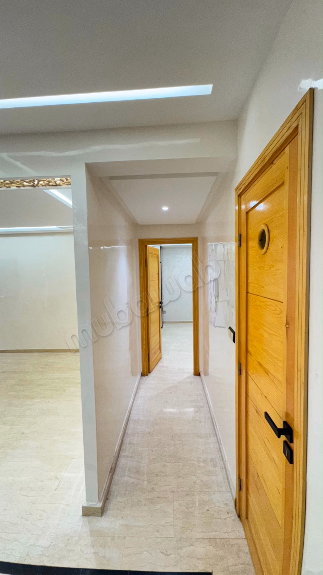 Magnifique duplex à louer à Hay Al Amal, chambres confortables