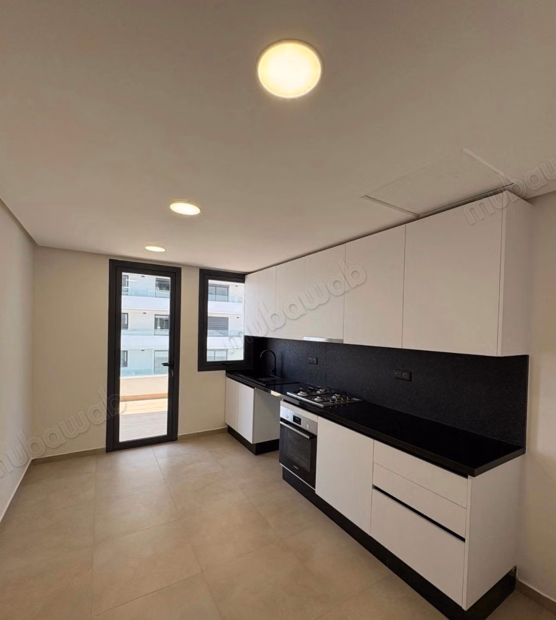 Appartamento in affitto a Casablanca Finance City. 3 camere piacevoli. Posti auto e terrazza