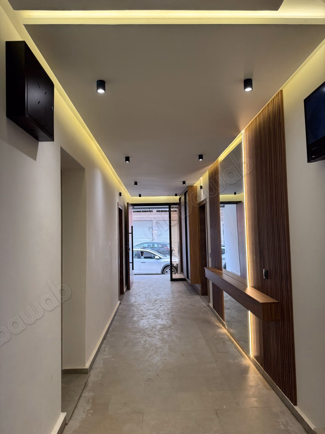 Appartement magnifique à vendre à Martil. Superficie totale de 66 m². Immeuble avec portier, et climatisation