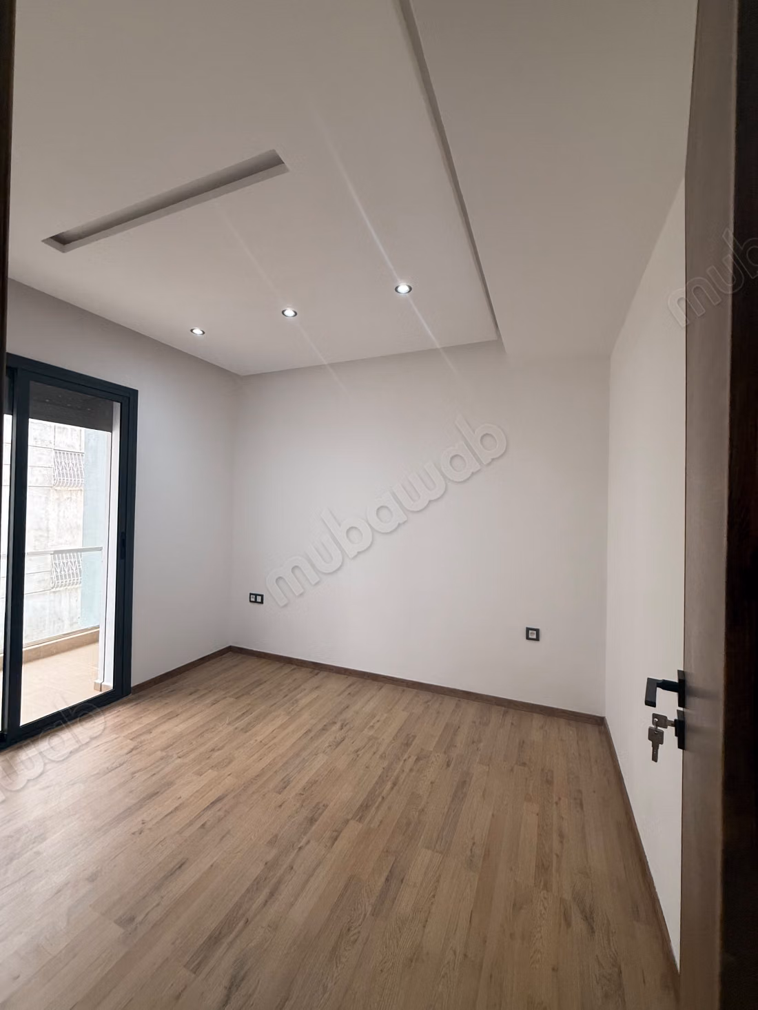 Appartement magnifique à vendre à Martil. Superficie totale de 66 m². Immeuble avec portier, et climatisation