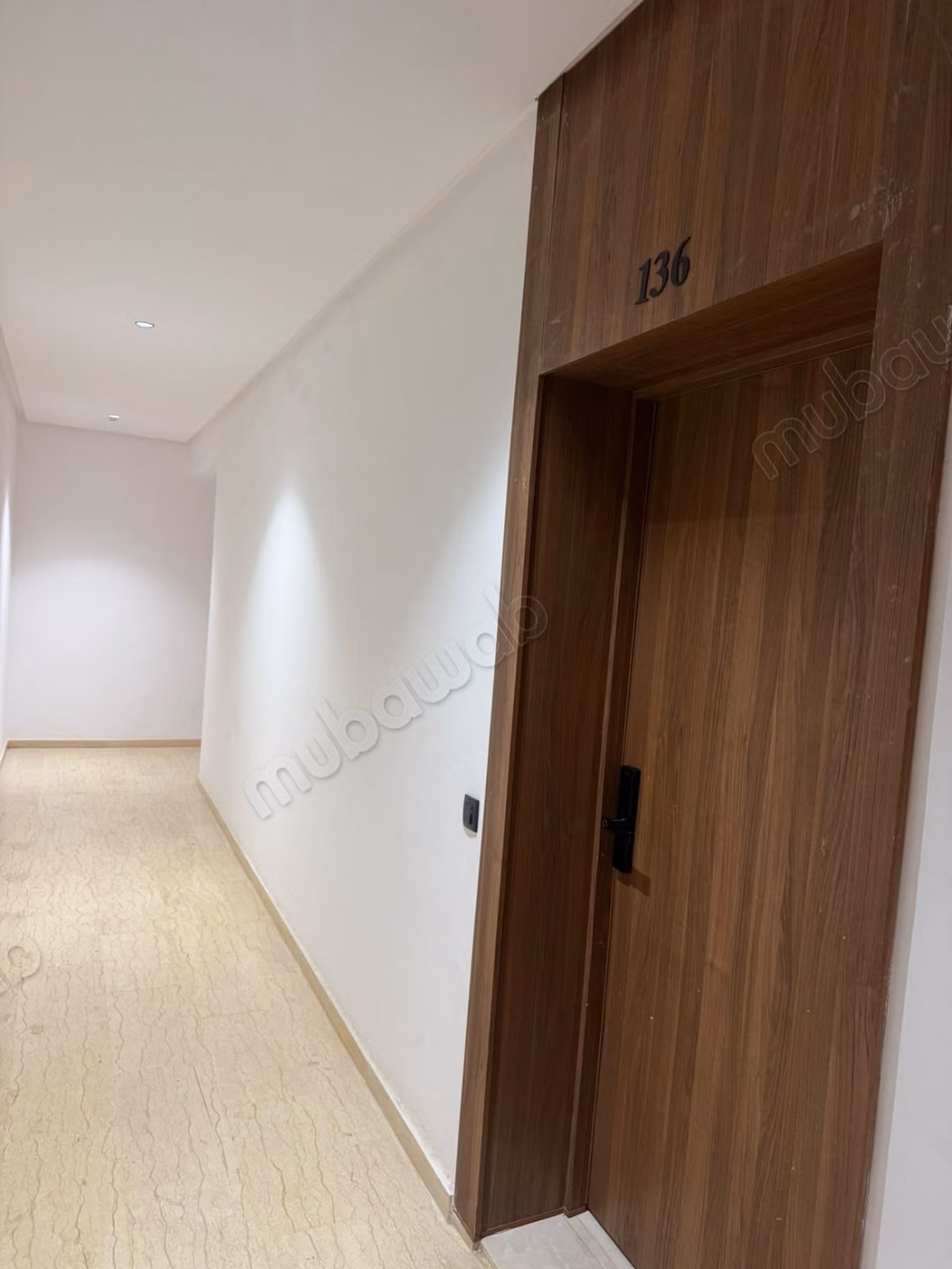 Maravilloso apartamento en alquiler en Mansouriyeh. 2 habitaciones maravillosas. Amueblado