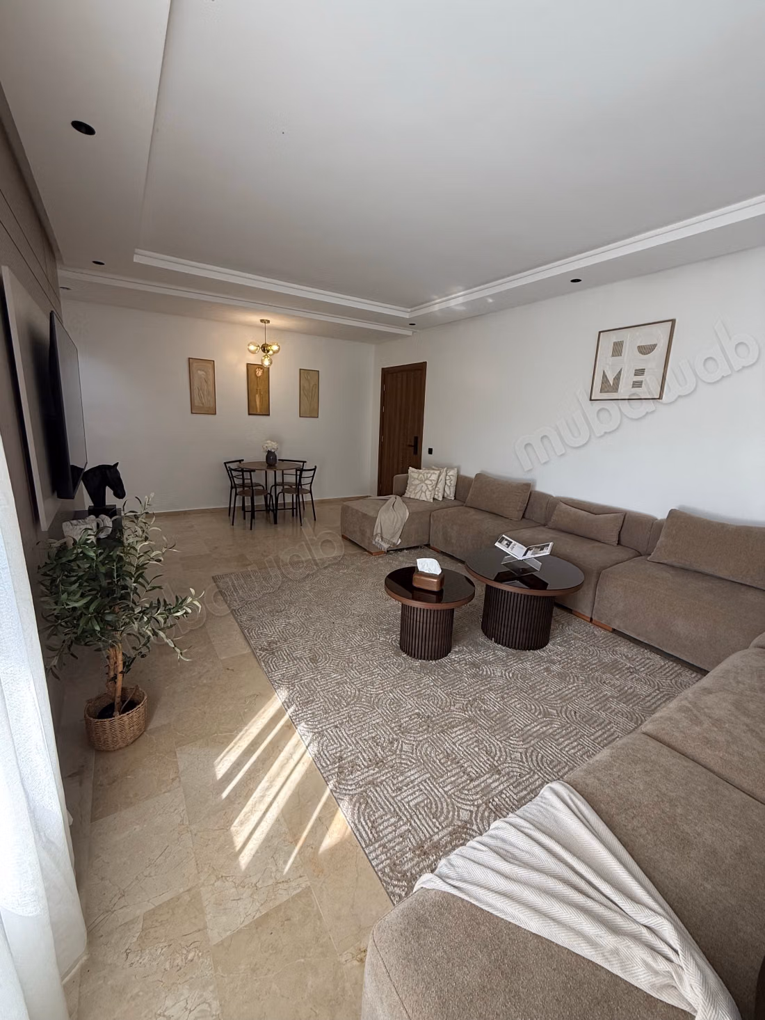 Maravilloso apartamento en alquiler en Mansouriyeh. 2 habitaciones maravillosas. Amueblado