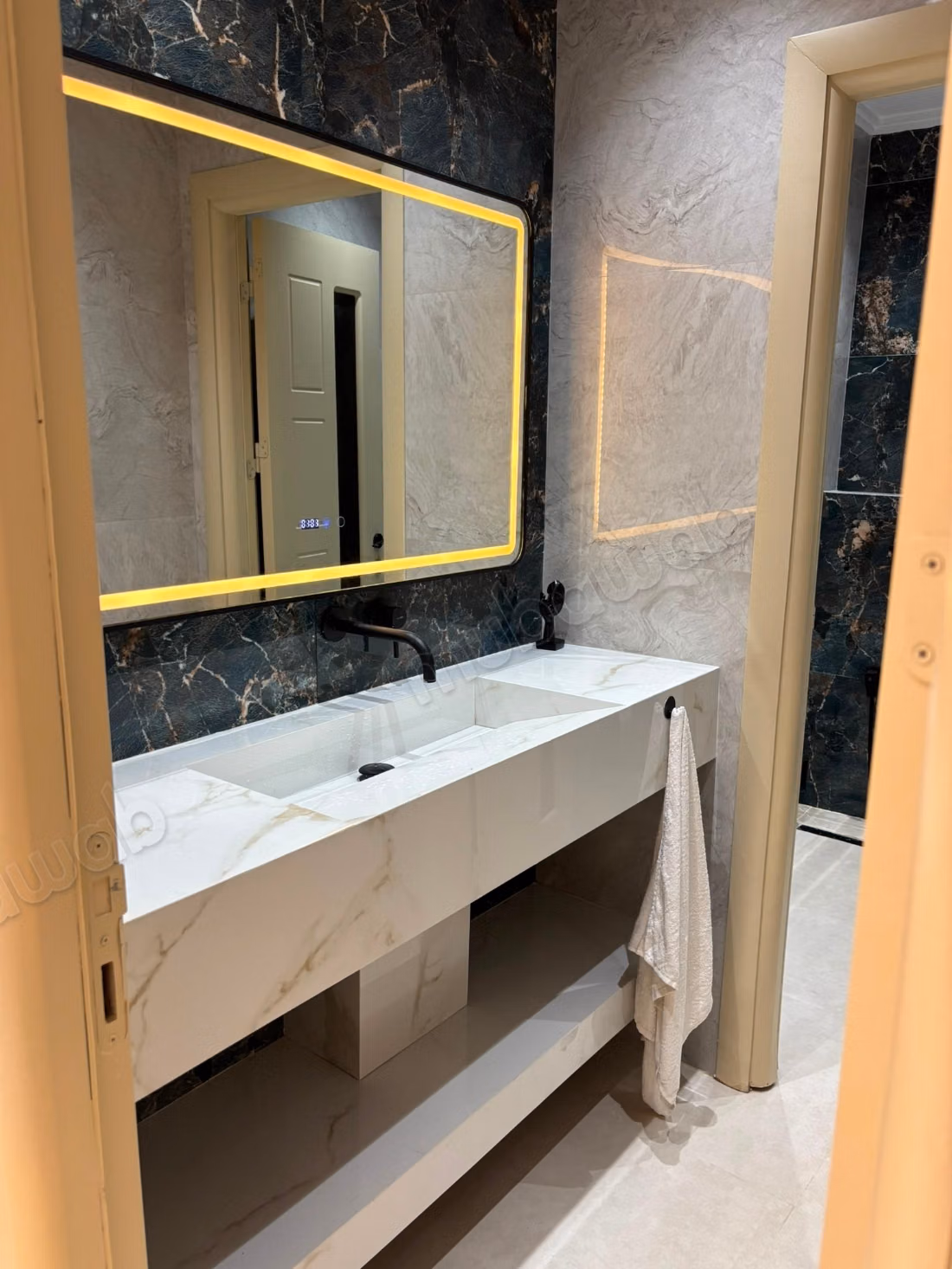 Appartement de luxe deux chambres a louer