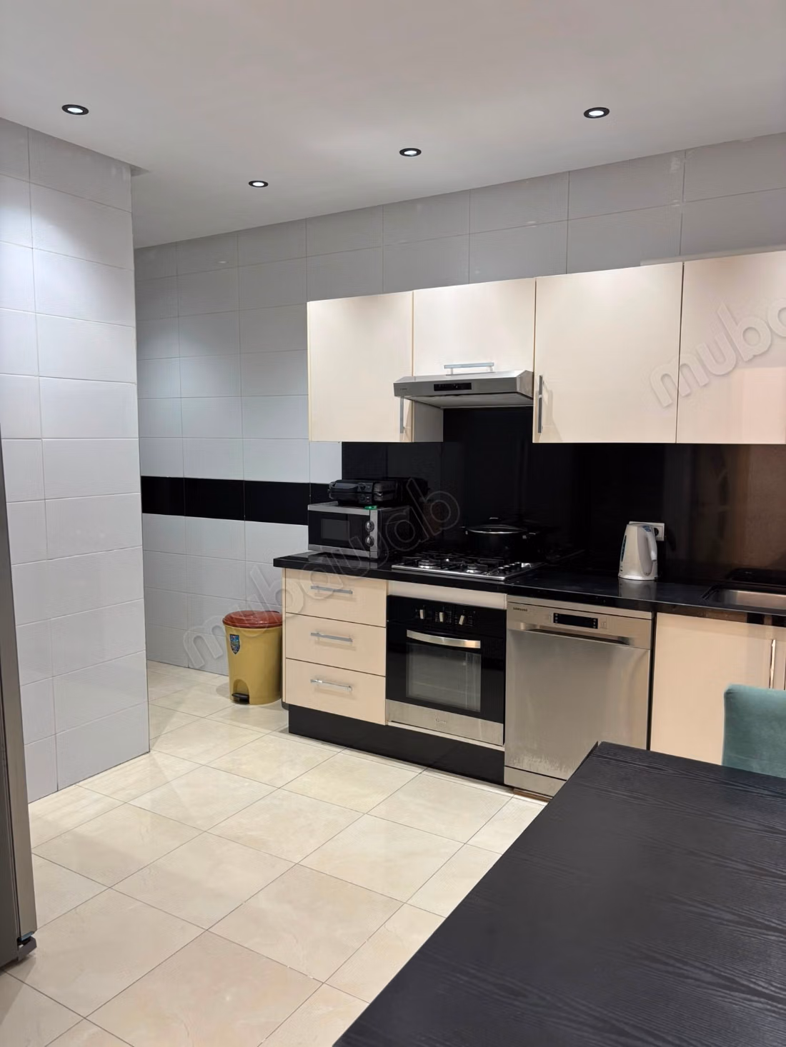 Appartement de luxe deux chambres a louer
