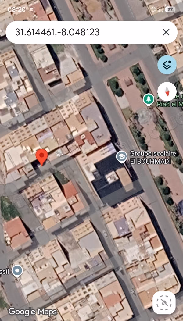 Grond te koop in Azli. Oppervlakte 94 m²