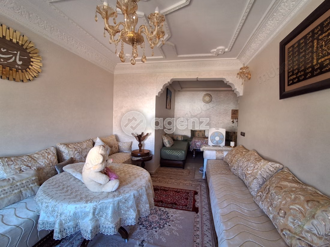 Appartement à vendre 93 m², 3 chambres 
Said hajji 
Salé