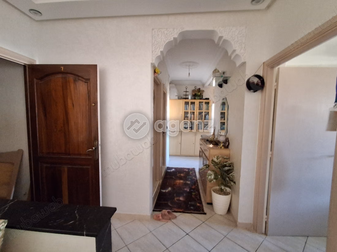 Appartement à vendre 93 m², 3 chambres 
Said hajji 
Salé