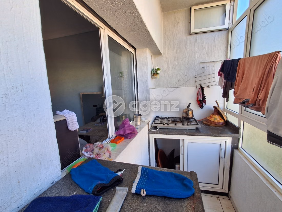 Appartement à vendre 93 m², 3 chambres 
Said hajji 
Salé