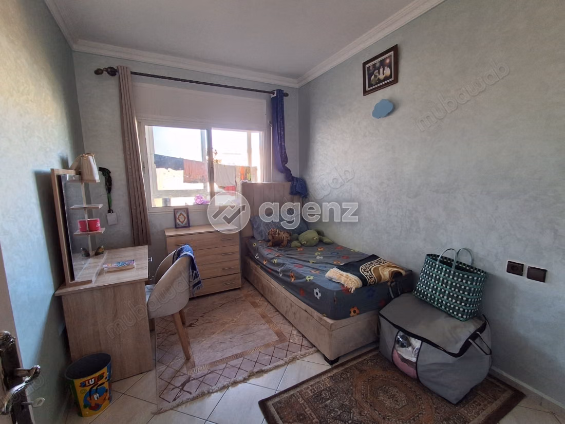 Appartement à vendre 93 m², 3 chambres 
Said hajji 
Salé