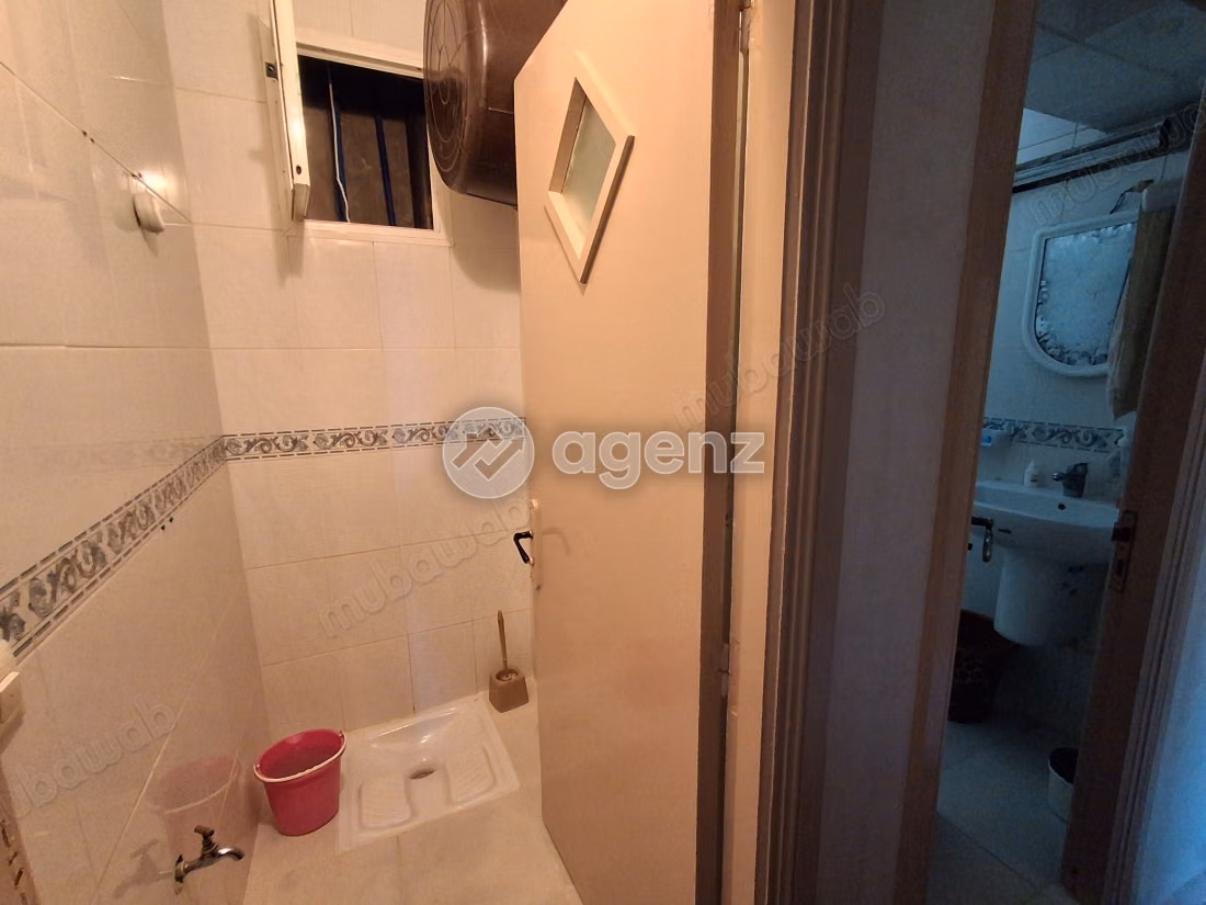 Appartement à vendre 93 m², 3 chambres 
Said hajji 
Salé