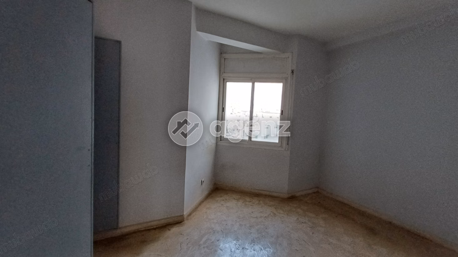 Appartement à vendre 88 m², 3 chambres 
Oulad Mtaa 
Skhirate 
Témara — 2