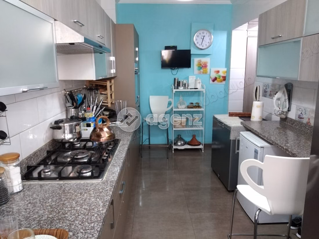Appartement à vendre 142 m², 3 chambres 
Bourgogne Est 
Casablanca