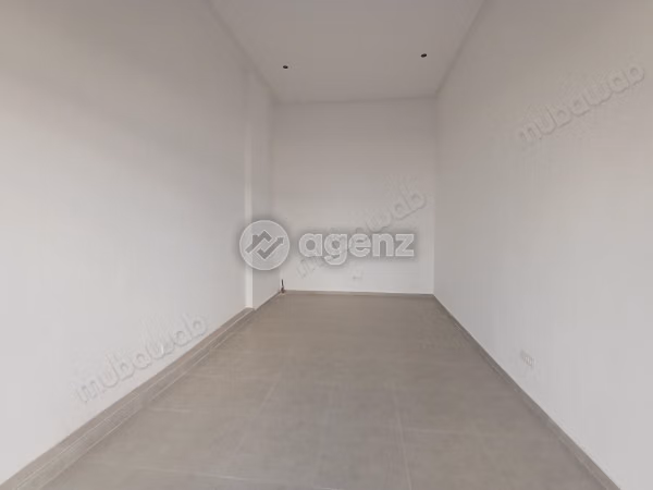 Commercial space for rent 26 m² Sidi Maarouf Casablanca