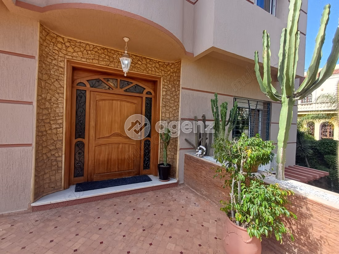 Villa en venta 375 m², 4 habitaciones Laymoune Casablanca