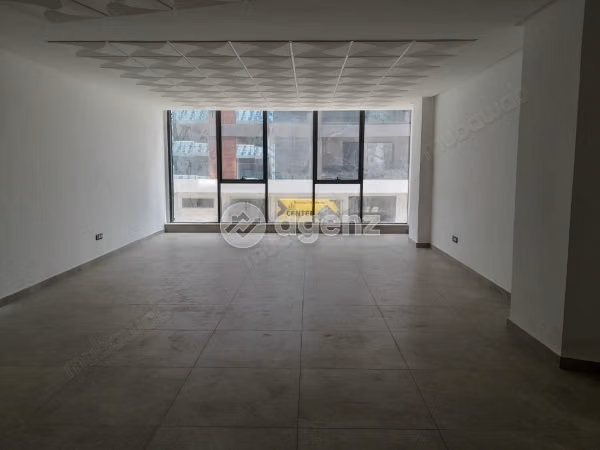Bureau à vendre 67 m² Ain Borja Casablanca