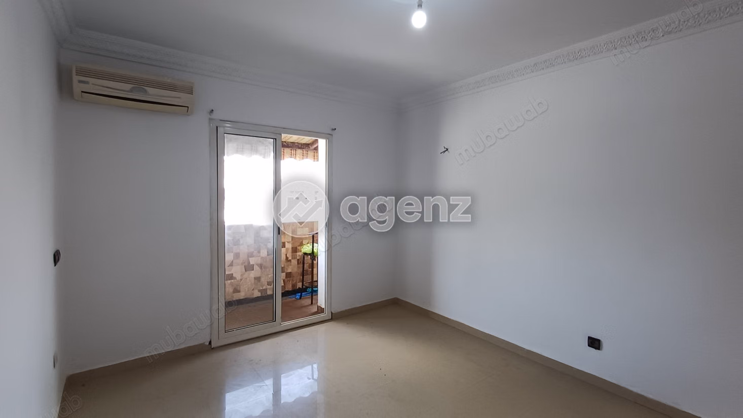 Appartement à vendre 95 m², 3 chambres 
Liberté Casablanca
