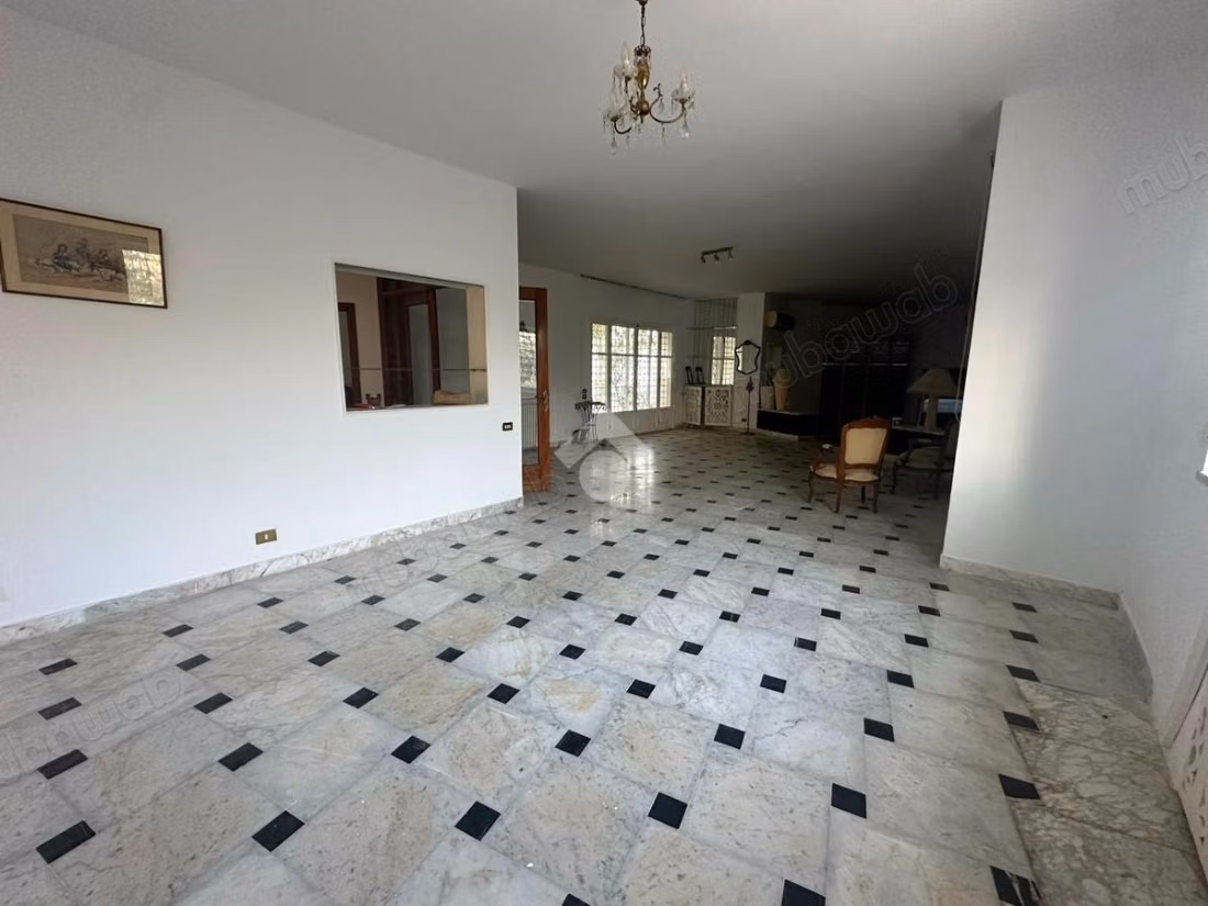 Villa indipendente in affitto