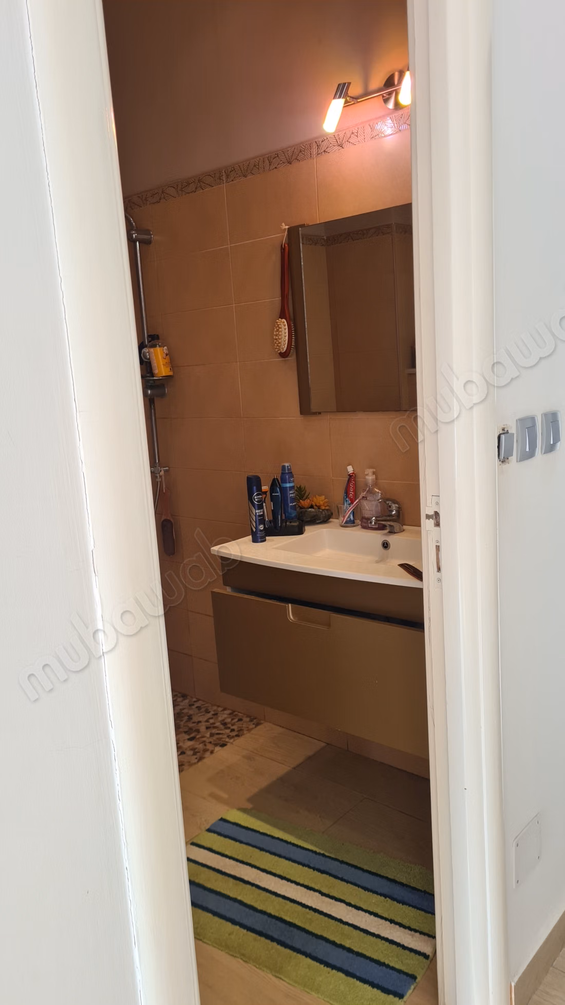 Un piano di villa nel centro di Manouba