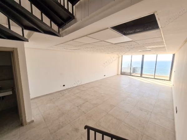 Ufficio duplex, vista oceano